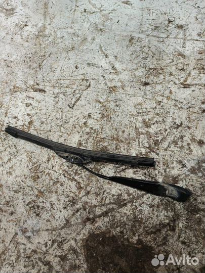 Поводок стеклоочистителя задний Ford Fusion