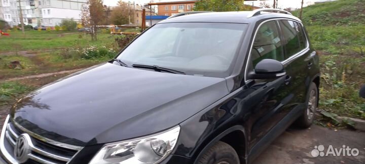 Volkswagen Tiguan 2.0 AT, 2010, 185 000 км