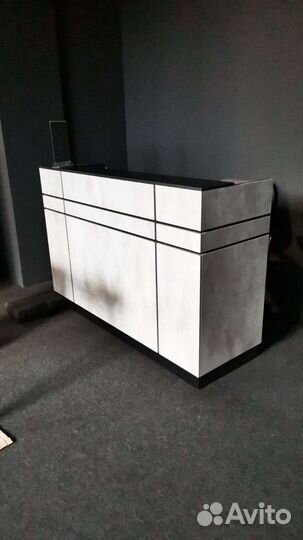Барная стойка новая в наличии на заказ