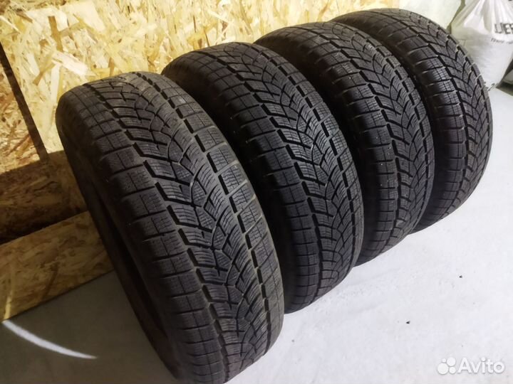 Goodyear UltraGrip Ice SUV Gen-1 225/65 R17 102T