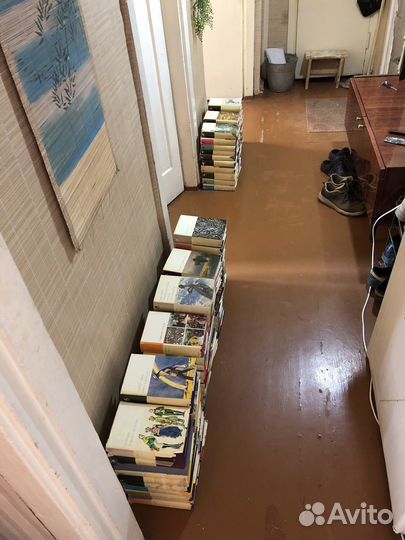 Продаются книги (собрания сочинений)