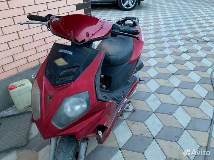 Скутер 80 кубов