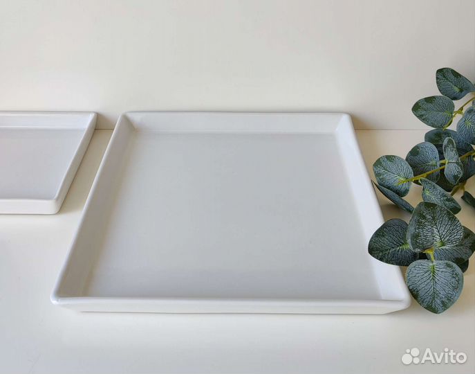 Поднос тарелка белая квадратная IKEA