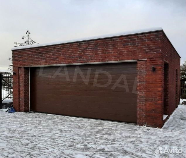 Секционные ворота