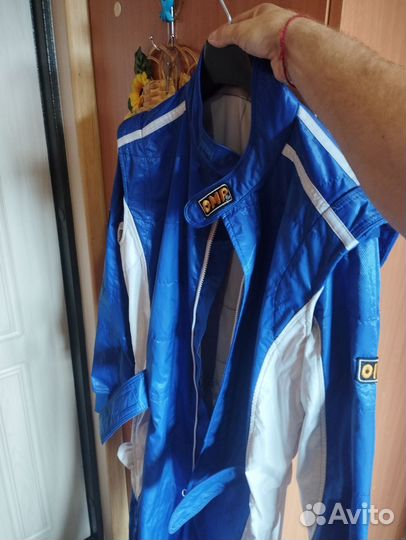 Гоночный комбинезон