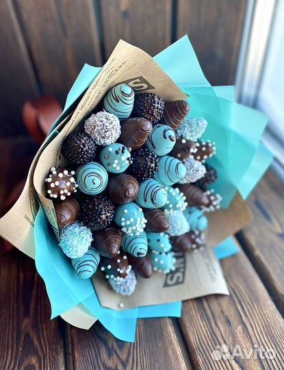 Съедобный букет, клубника в шоколаде