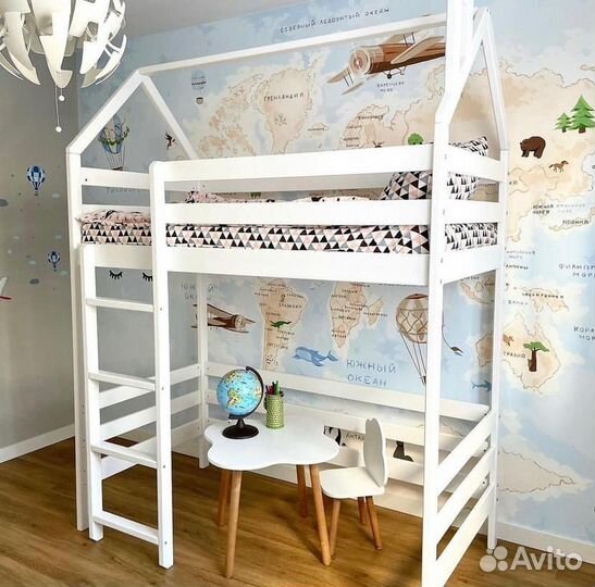 Детская кровать чердак Домик
