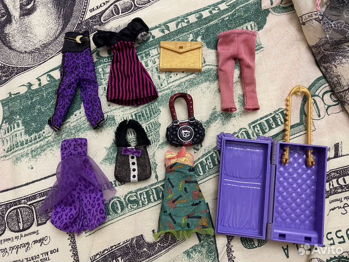 Аксессуары для кукол монстер хай