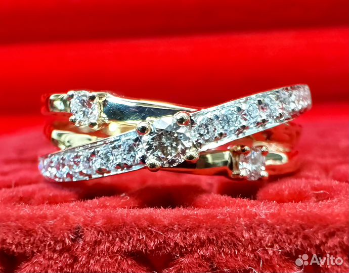 Золотое кольцо с бриллиантами 0.40ct