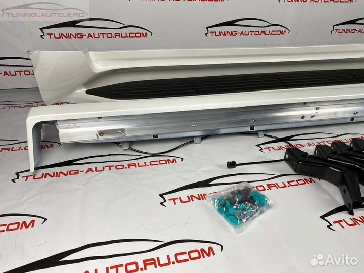 Подножки Toyota Land Cruiser 300