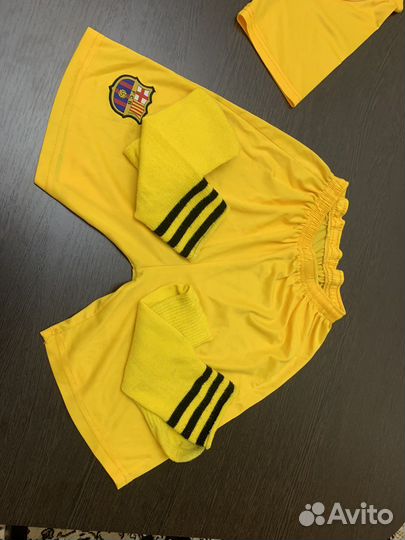 Футбольная форма берселона