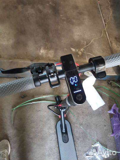 Электросамокат новый Xiaomi Mijia M365 Pro