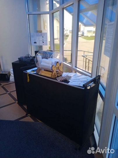 Звук, свет, проектор, экран, телевизор