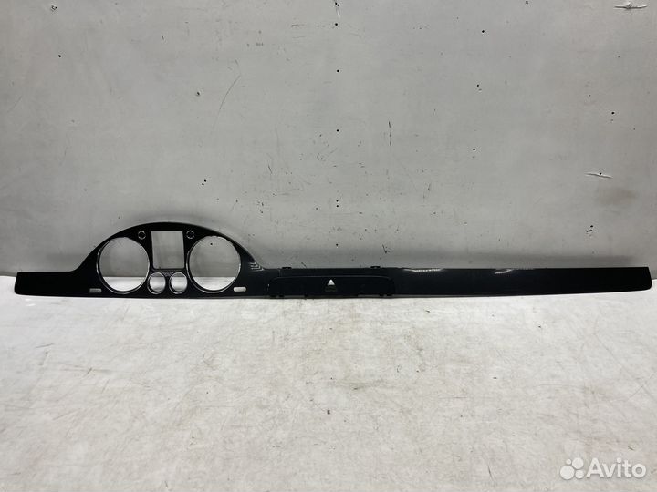 Декоративная накладка панели приборов VW Passat B6