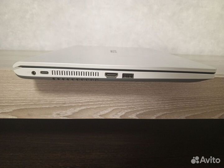 Ноутбук Asus laptop f509fa