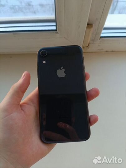 iPhone Xr, 64 ГБ