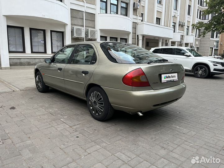 Ford Mondeo 1.8 МТ, 2000, 410 000 км