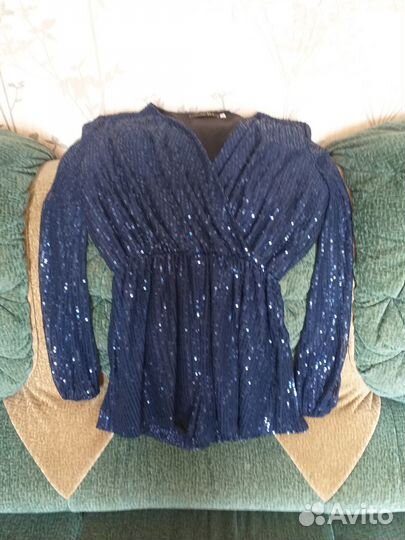 Комбинезон с пайетками