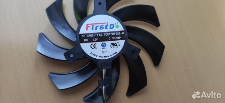 Вентиляторы охлаждения видеокарты