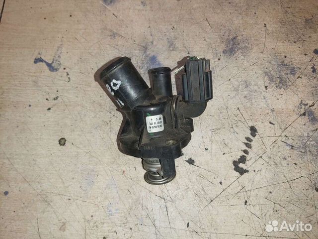 Корпус термостата Ford Mondeo III 2.0 1S7G-8575-AJ