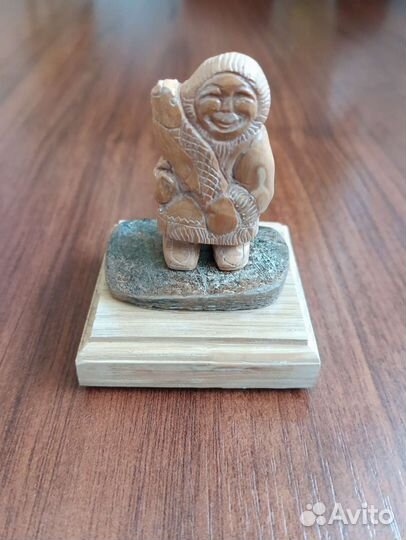 Фигурки из бивня мамонта