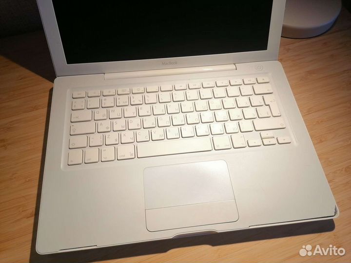 Apple MacBook 13 2007