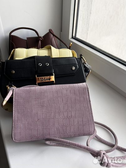 Сумки кожаные женские