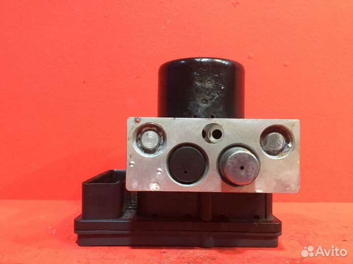 Блок ABS для Nissan Pathfinder R51 YD25DDTi (Б/У)