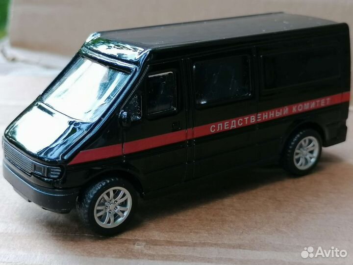 Масштабная модель микроавтобуса, металл