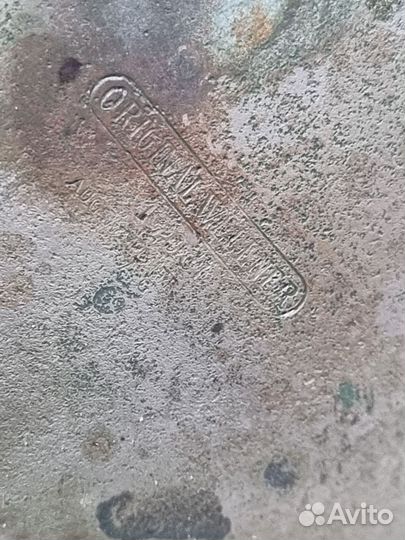 Крупный латунный кофейник