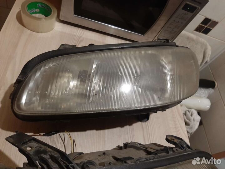 Фары opel omega б