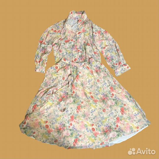 Женский юбочный костюм российского бренда stimage