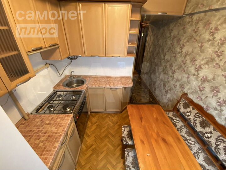 2-к. квартира, 46 м², 2/5 эт.