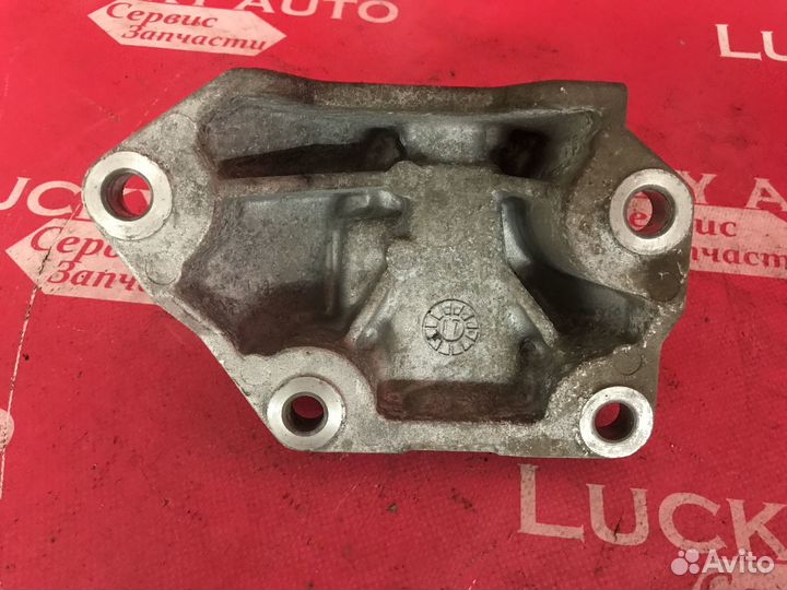 Кронштейн АКПП левый Хундай Крета 1 1.6