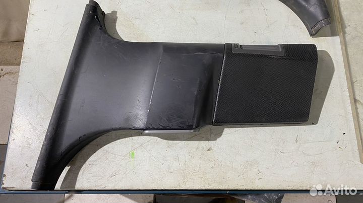 Обшивки центральных стоек BMW 7 E65/E66