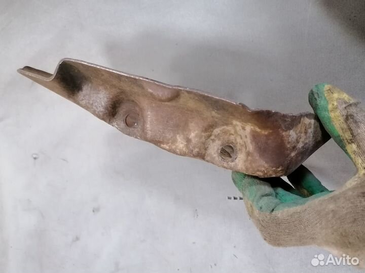 Защита раздат.коробки Toyota Lite Ace 3Y 2.0 1989