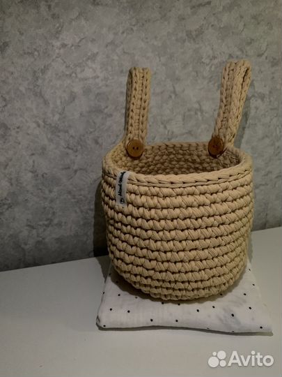 Плетеные корзинки на кроватку