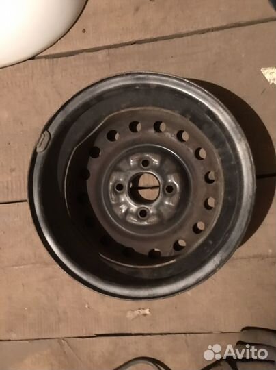 Диск штампованый r13 4x100