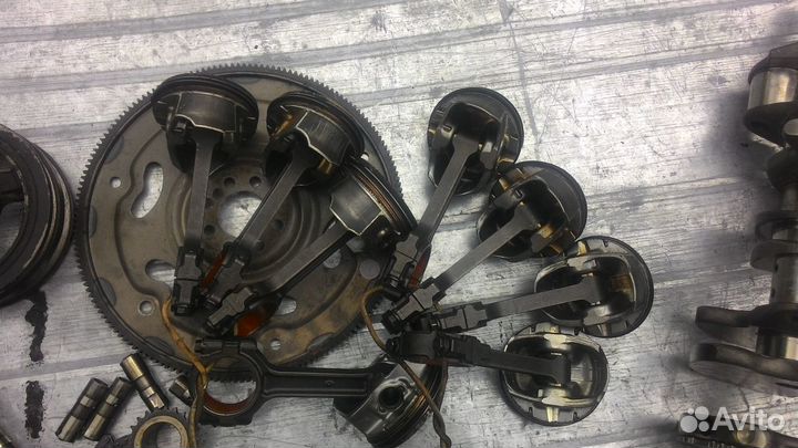 Поршень шатун Кадиллак Эскалейд 4 6.2 L86