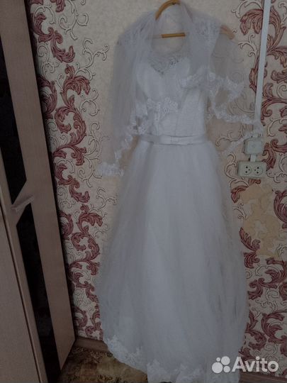Свадебное платье 44 46
