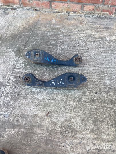 Рачаг зпдний Nissan teana j31