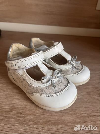 Сандали для девочки geox 21