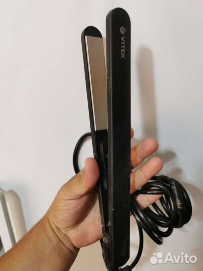 Выпрямитель для волос vitek