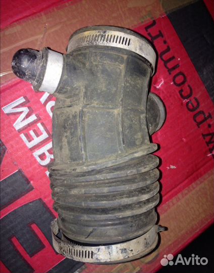 Гофра Nissan x-trail T 32 (Шланг воздуховода )