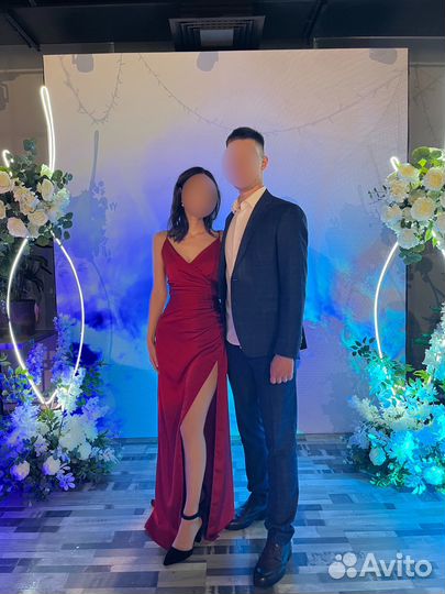 Вечернее платье