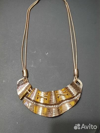 Колье бижутерия