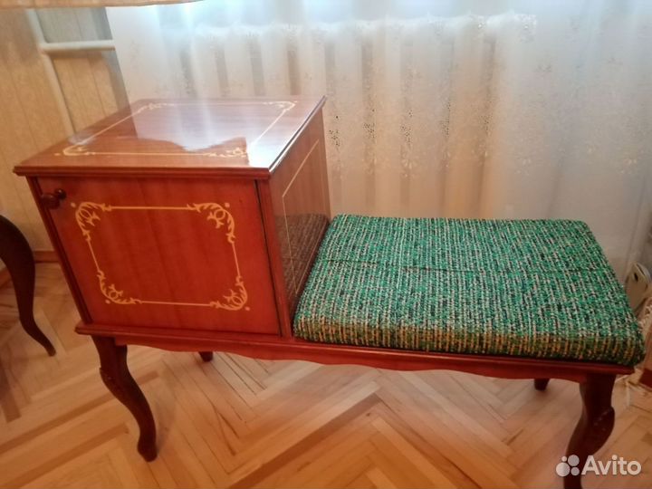 Банкетка в прихожую бу