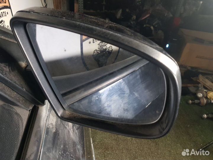 Зеркало заднего вида боковое правое Bmw X5 E70