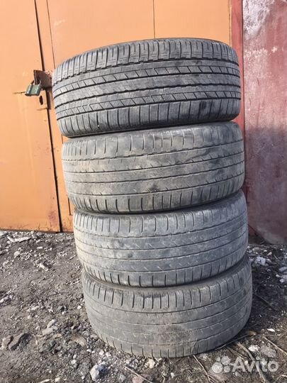 Dunlop SP Sport 7000 235/45 R18