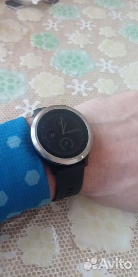 Часы garmin vivoactive 3